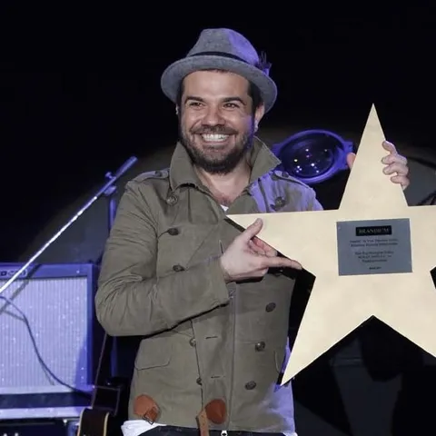 Kenan Doğulu